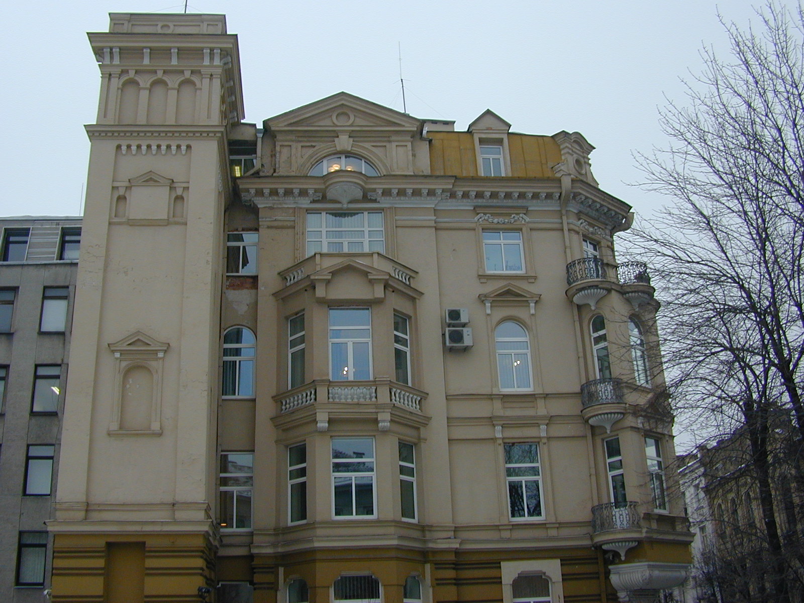 A. Jakšto g. 6, Vilnius