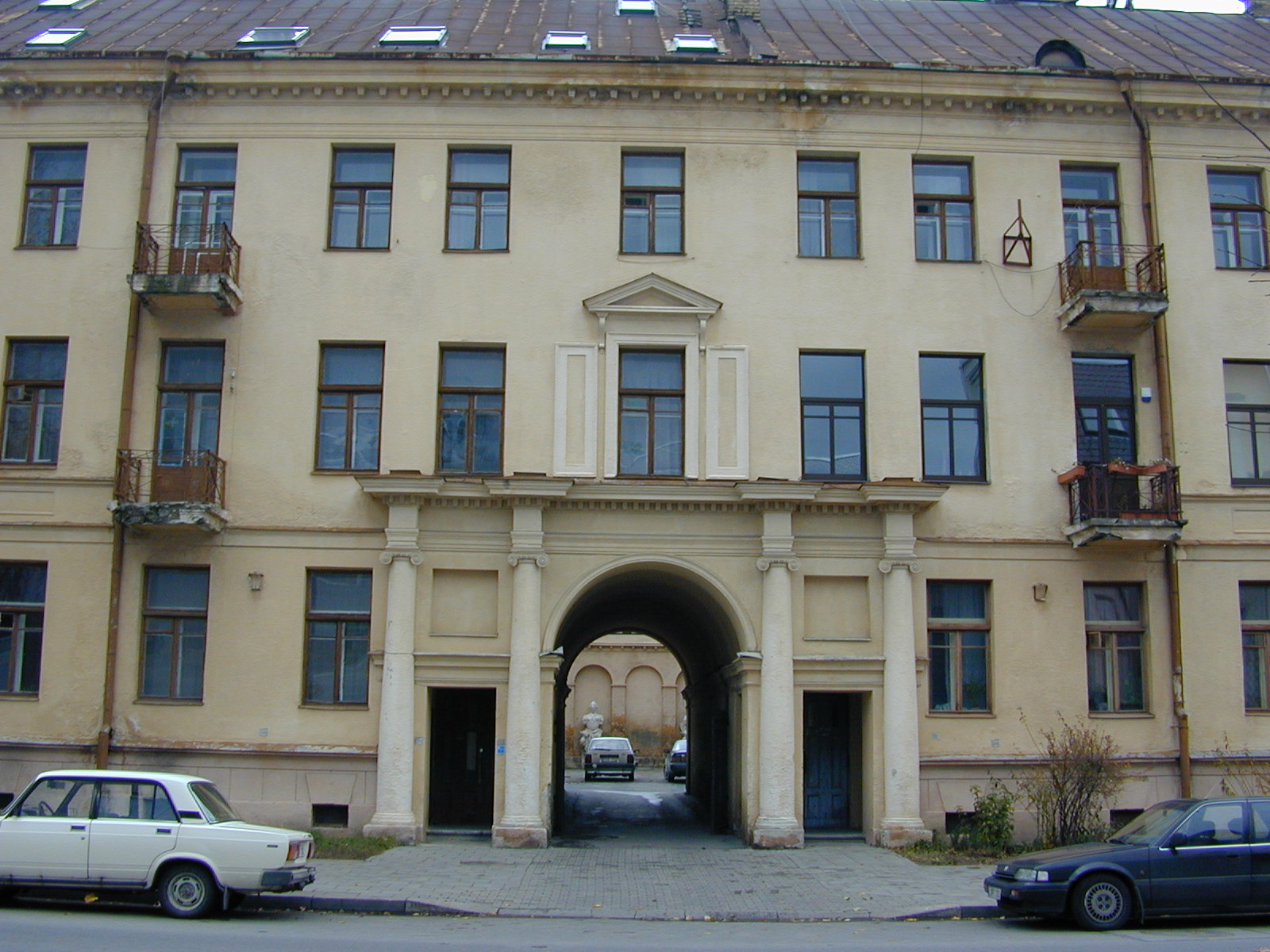 A. Mickevičiaus g. 7, Vilnius