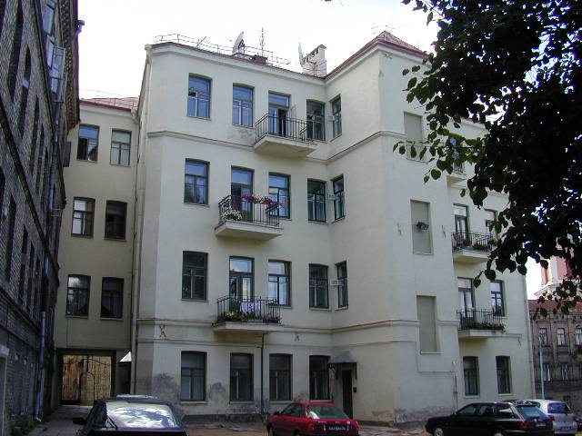 A. Strazdelio g. 4, Vilnius