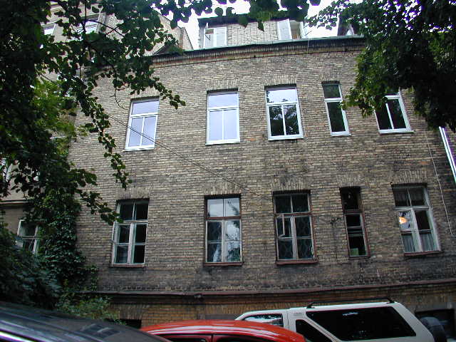 A. Vivulskio g. 12, Vilnius