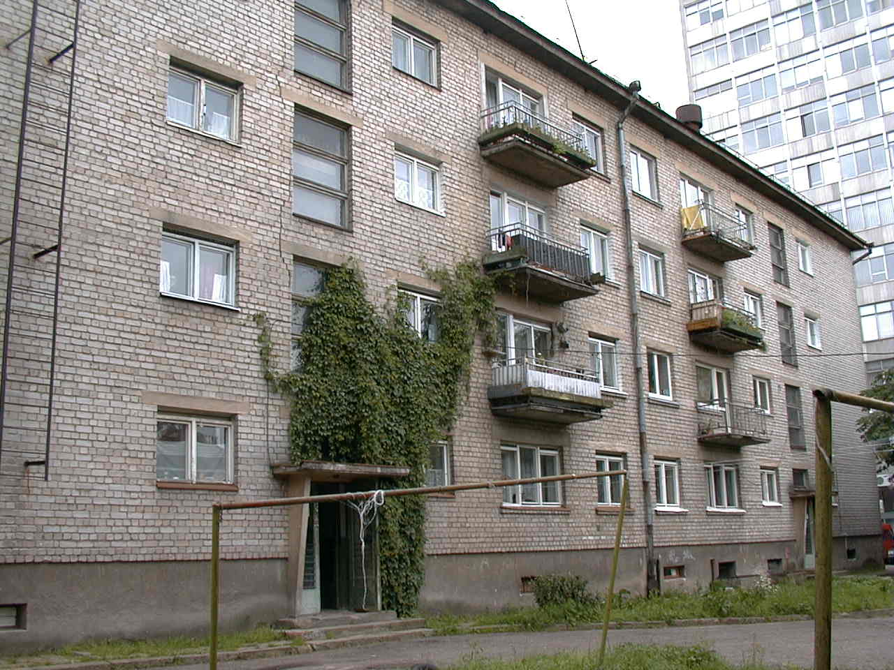 A. Vivulskio g. 21, Vilnius