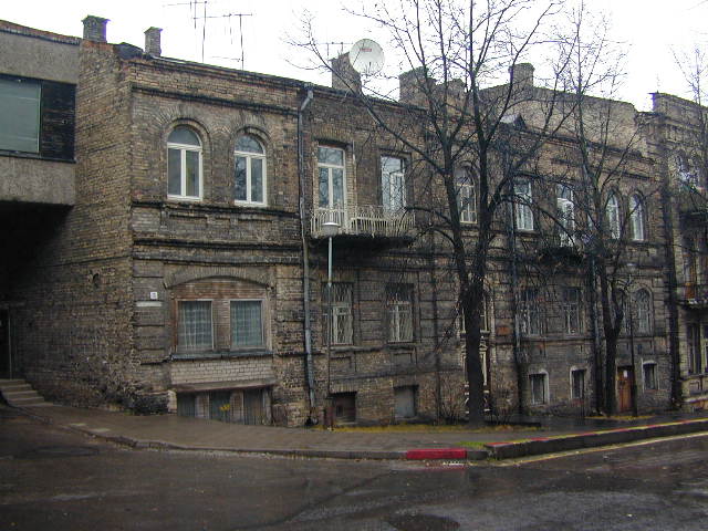 A. Vivulskio g. 3, Vilnius