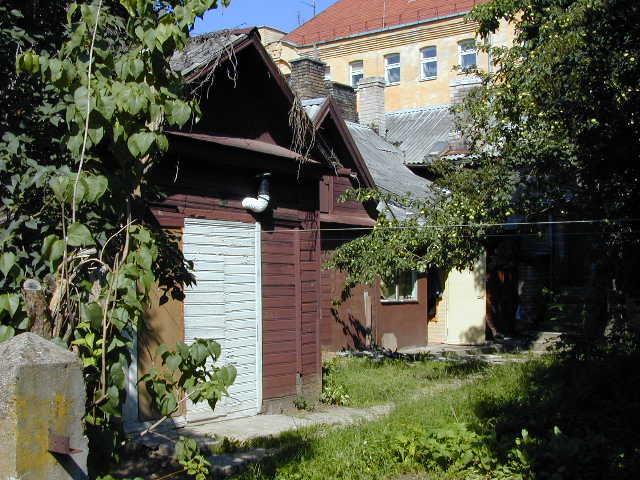 Adutiškio g. 4, Vilnius