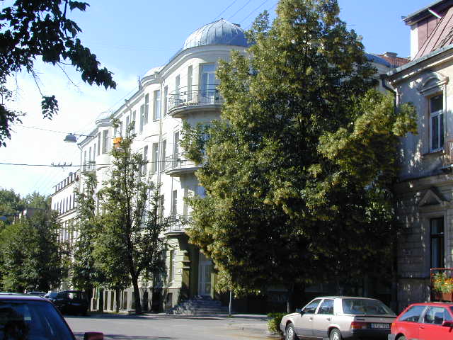 Aguonų g. 15, Vilnius
