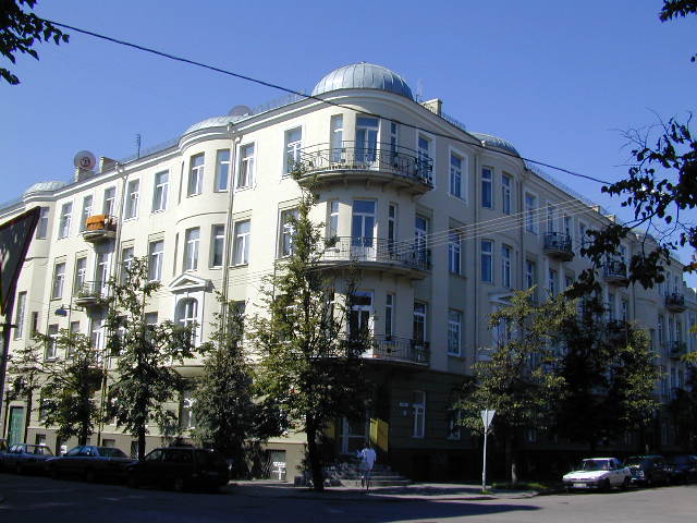 Aguonų g. 15, Vilnius