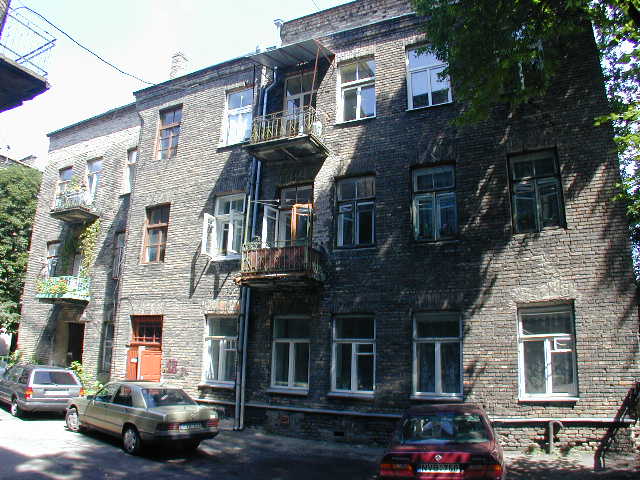 Aguonų g. 18, Vilnius