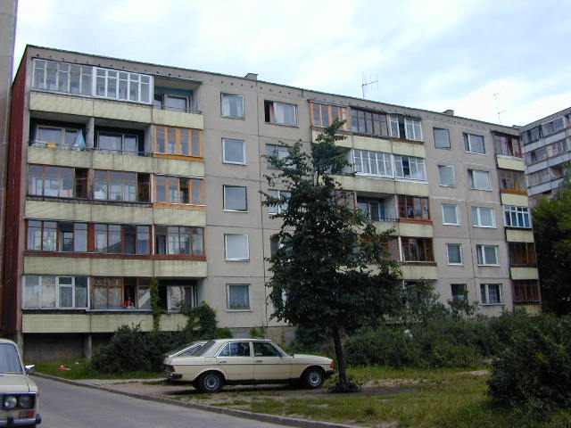 Algimanto Petro Kavoliuko g. 13, Vilnius