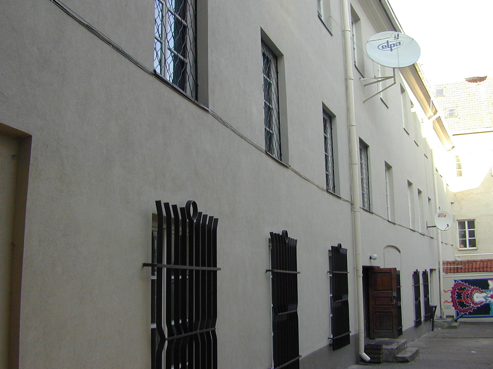 Ašmenos g. 8, Vilnius