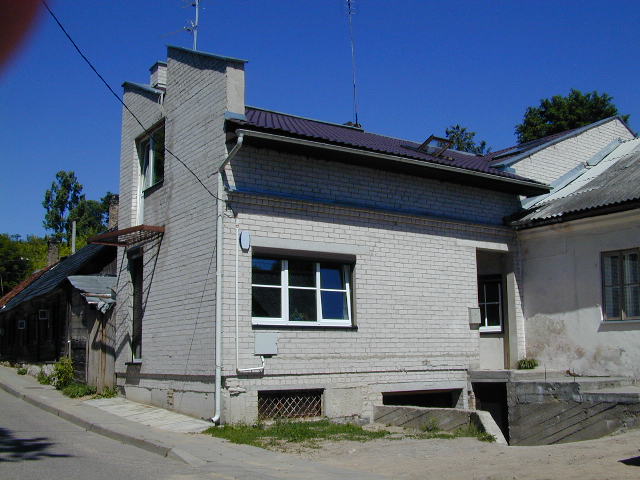 Baltasis skg. 13, Vilnius