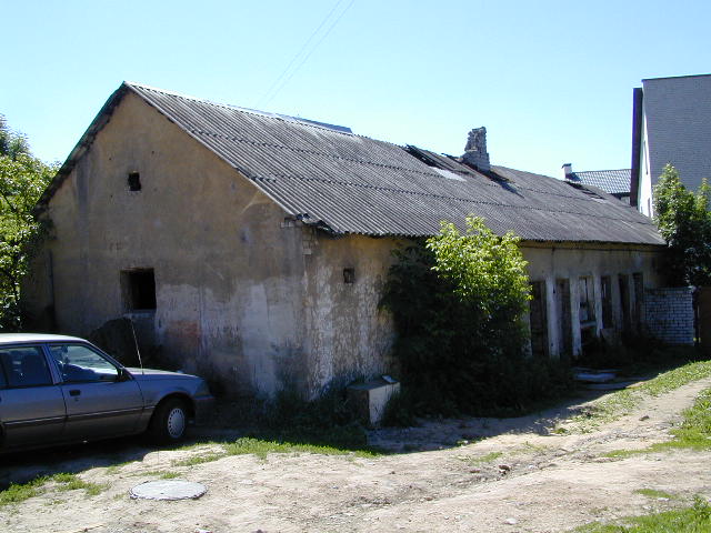 Baltasis skg. 8, Vilnius