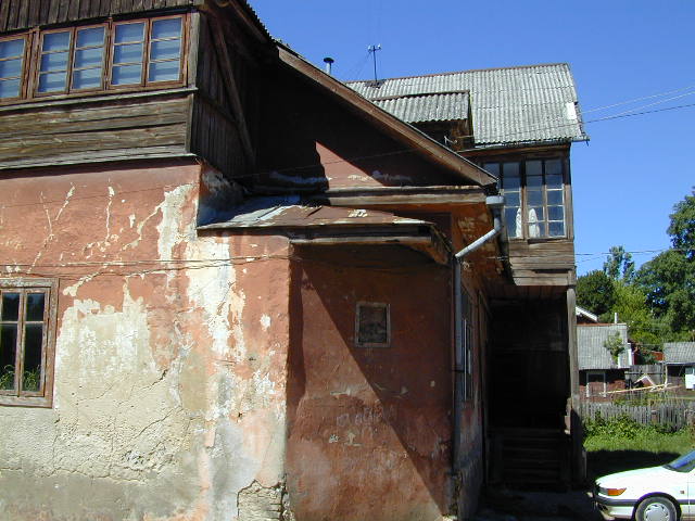 Baltasis skg. 9, Vilnius