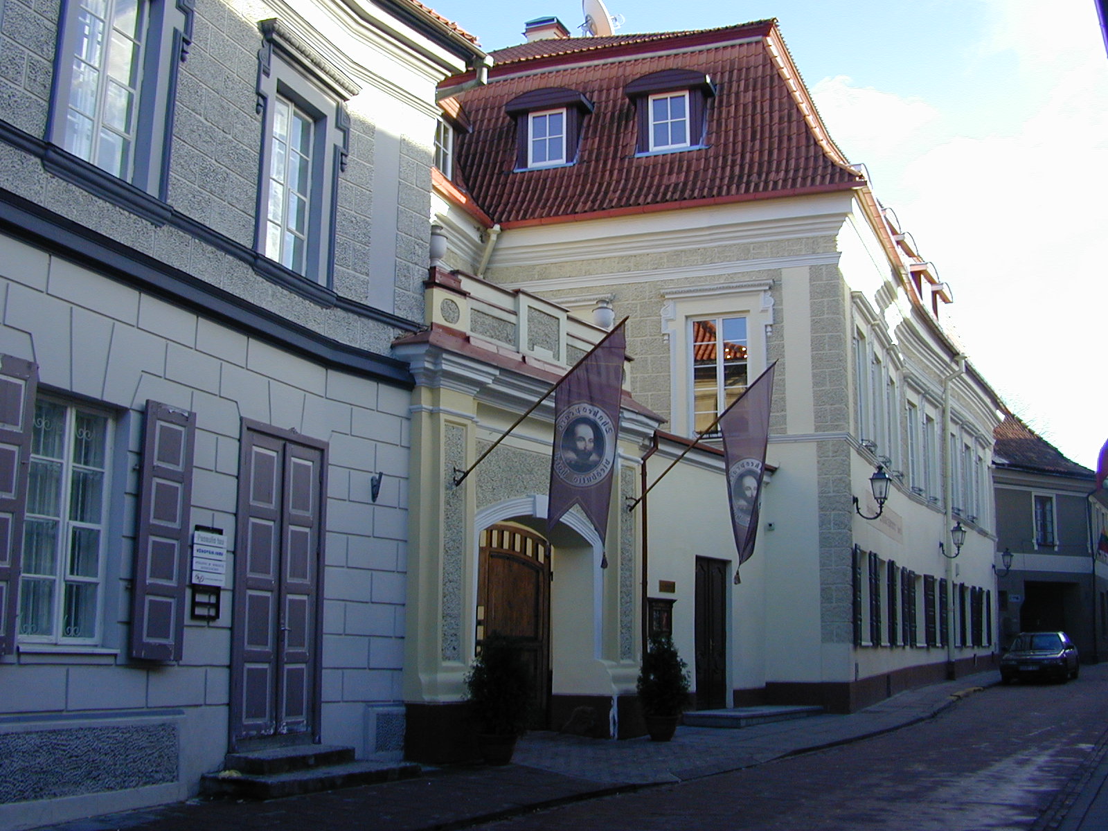 Bernardinų g. 8, Vilnius