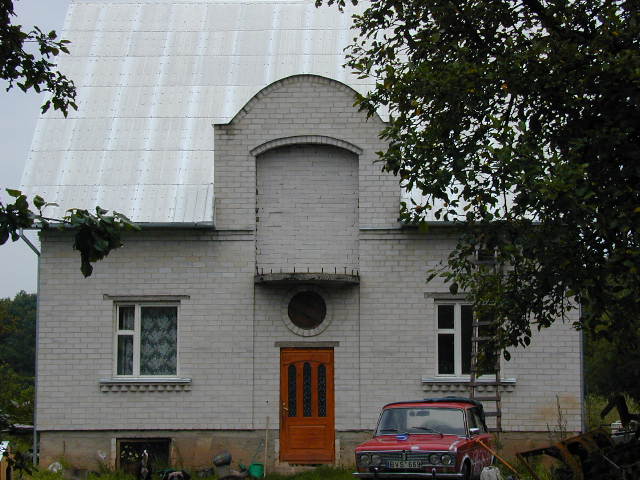 Dirvonų g. 11, Vilnius