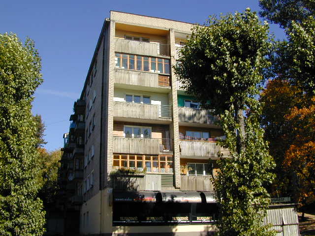 Dzūkų g. 10, Vilnius