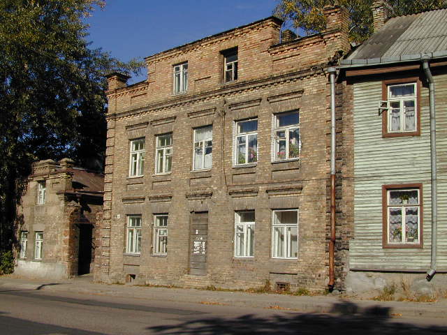 Dzūkų g. 18, Vilnius