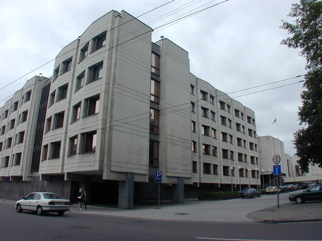 Gedimino pr. 11, Vilnius