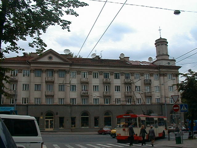 Gedimino pr. 13, Vilnius