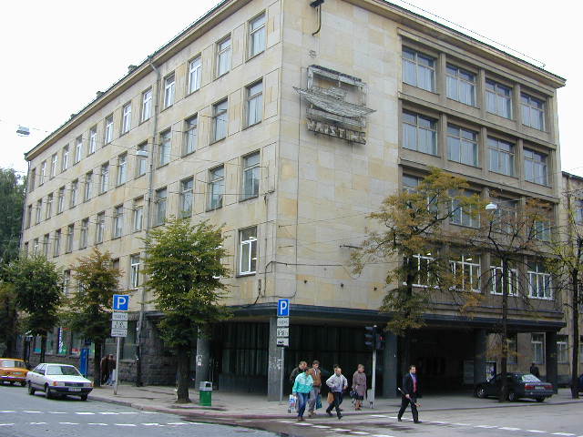 Gedimino pr. 27, Vilnius
