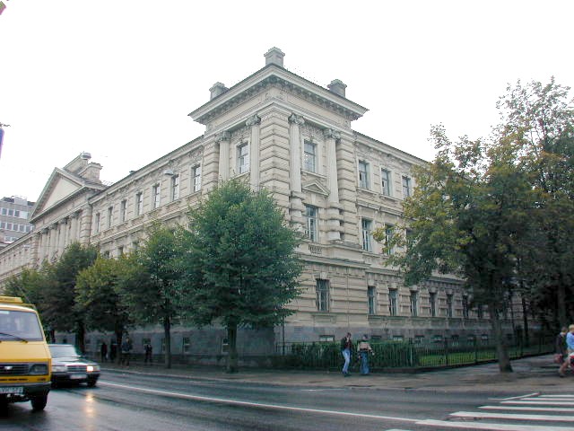 Gedimino pr. 40, Vilnius