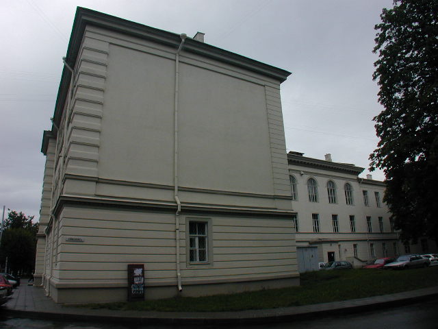 Gedimino pr. 42, Vilnius