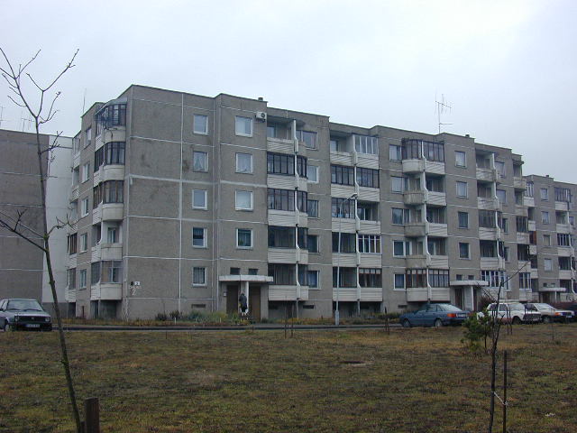 Įsruties g. 2, Vilnius