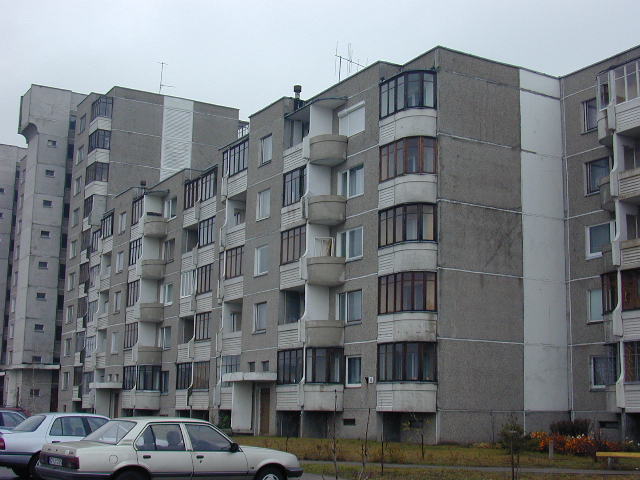 Įsruties g. 4, Vilnius