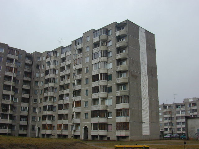 Įsruties g. 6, Vilnius