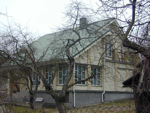Kolektyvo g. 8, Vilnius