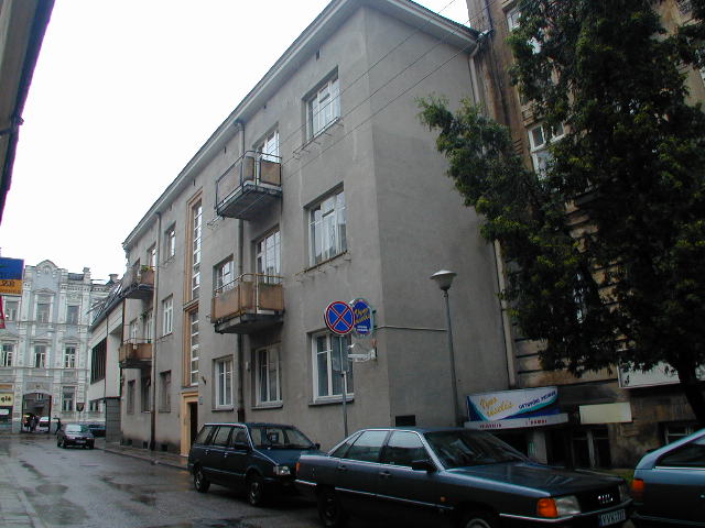 Labdarių g. 2, Vilnius