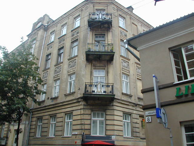 Labdarių g. 4, Vilnius