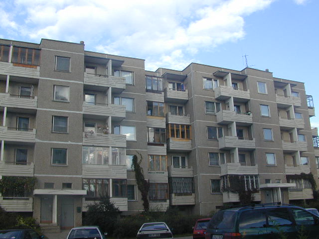 Laisvės pr. 107, Vilnius