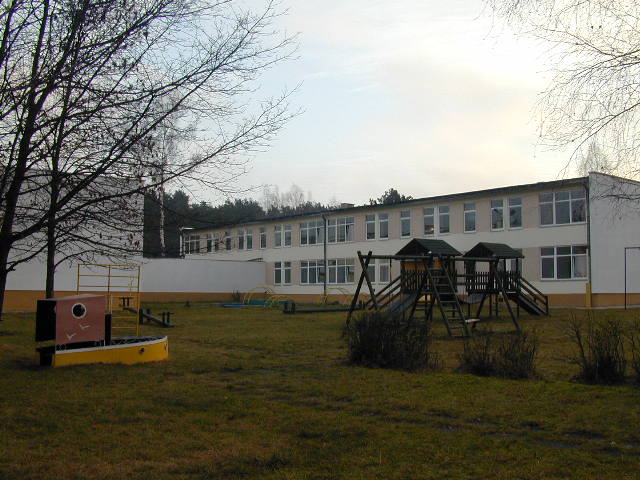 Lakštingalų g. 8, Vilnius