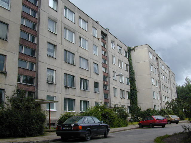 Loretos Asanavičiūtės g. 4, Vilnius