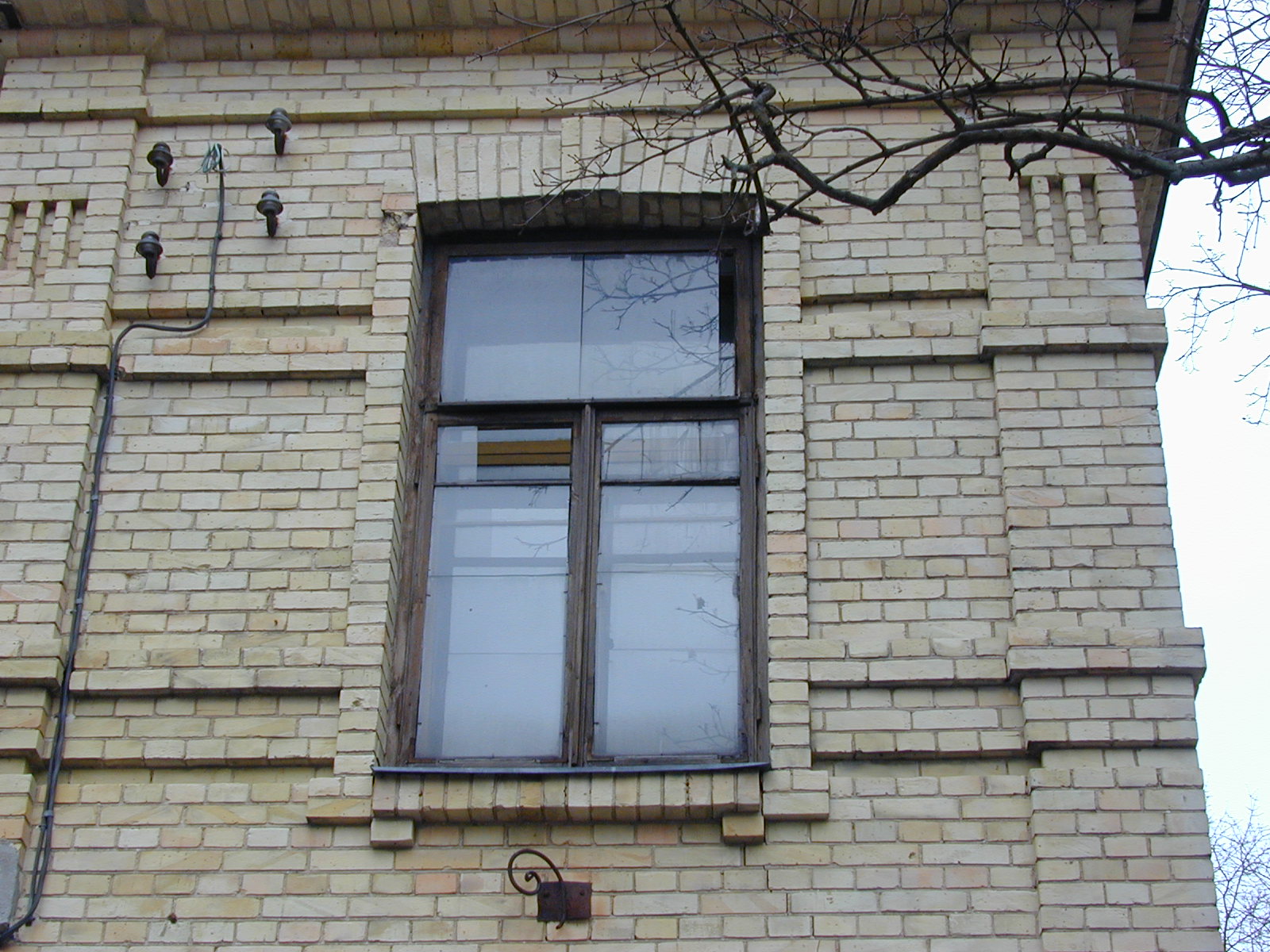 M. Valančiaus g. 1, Vilnius