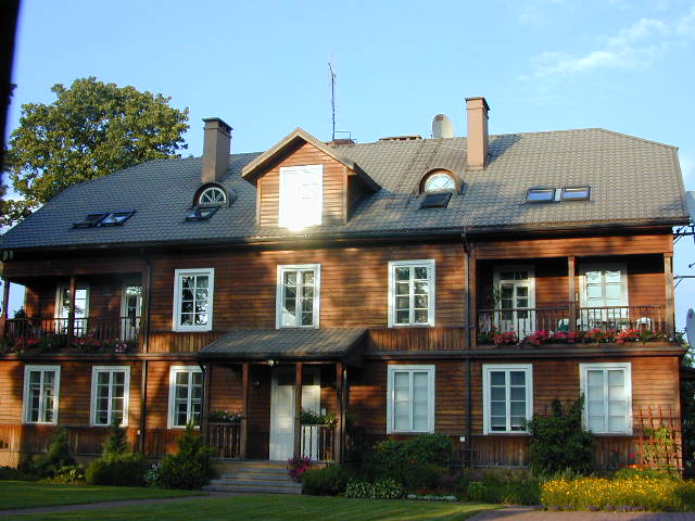 Malonioji g. 15, Vilnius