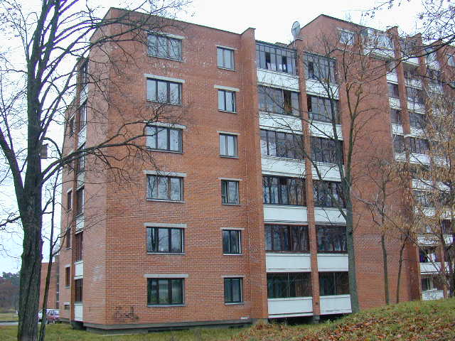 Mokyklos g. 1, Vilnius