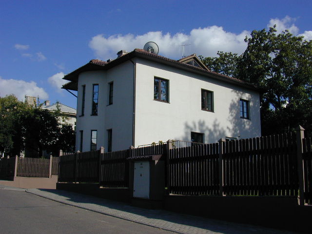 Naujakurių g. 13, Vilnius