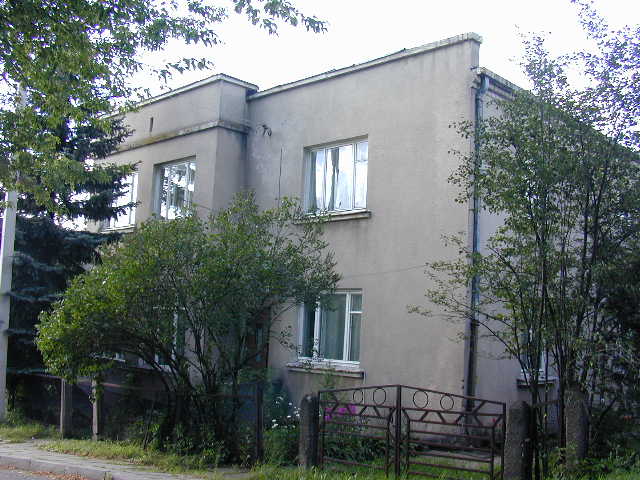 Naujakurių g. 4, Vilnius
