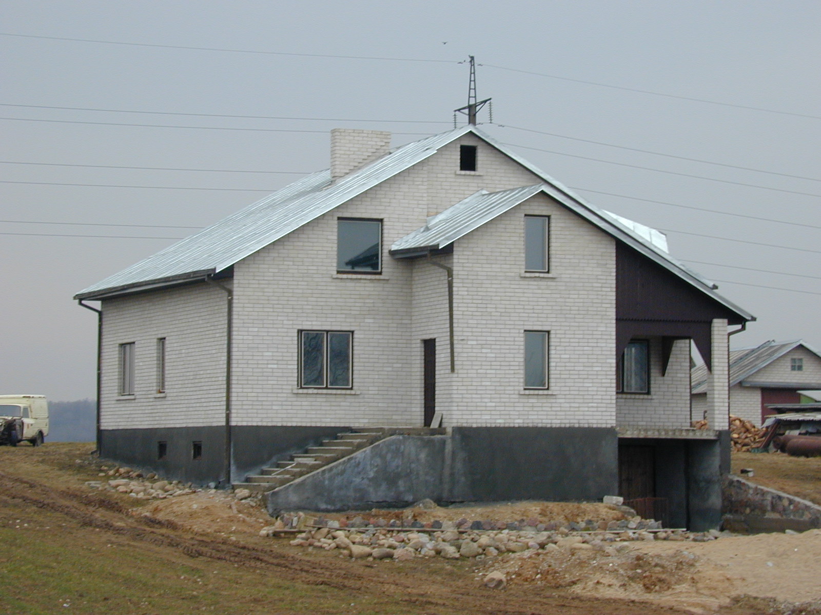 Naujasodžio g. 2, Vilnius