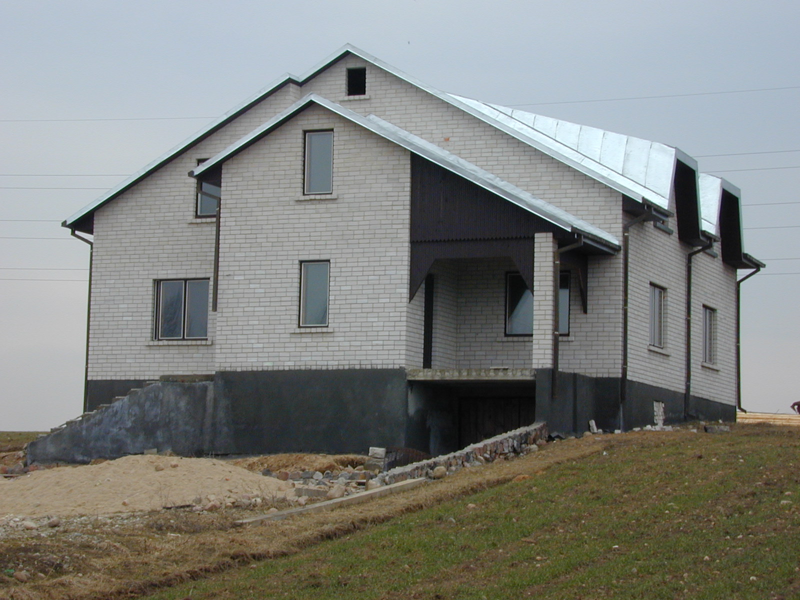 Naujasodžio g. 2, Vilnius
