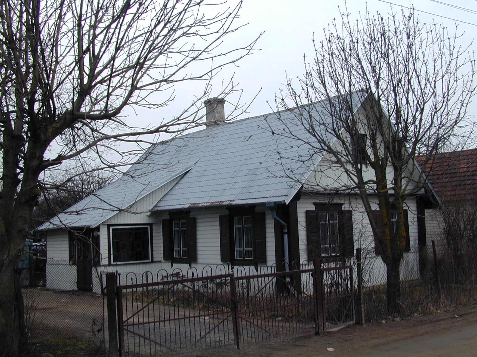 Naujasodžio g. 21, Vilnius