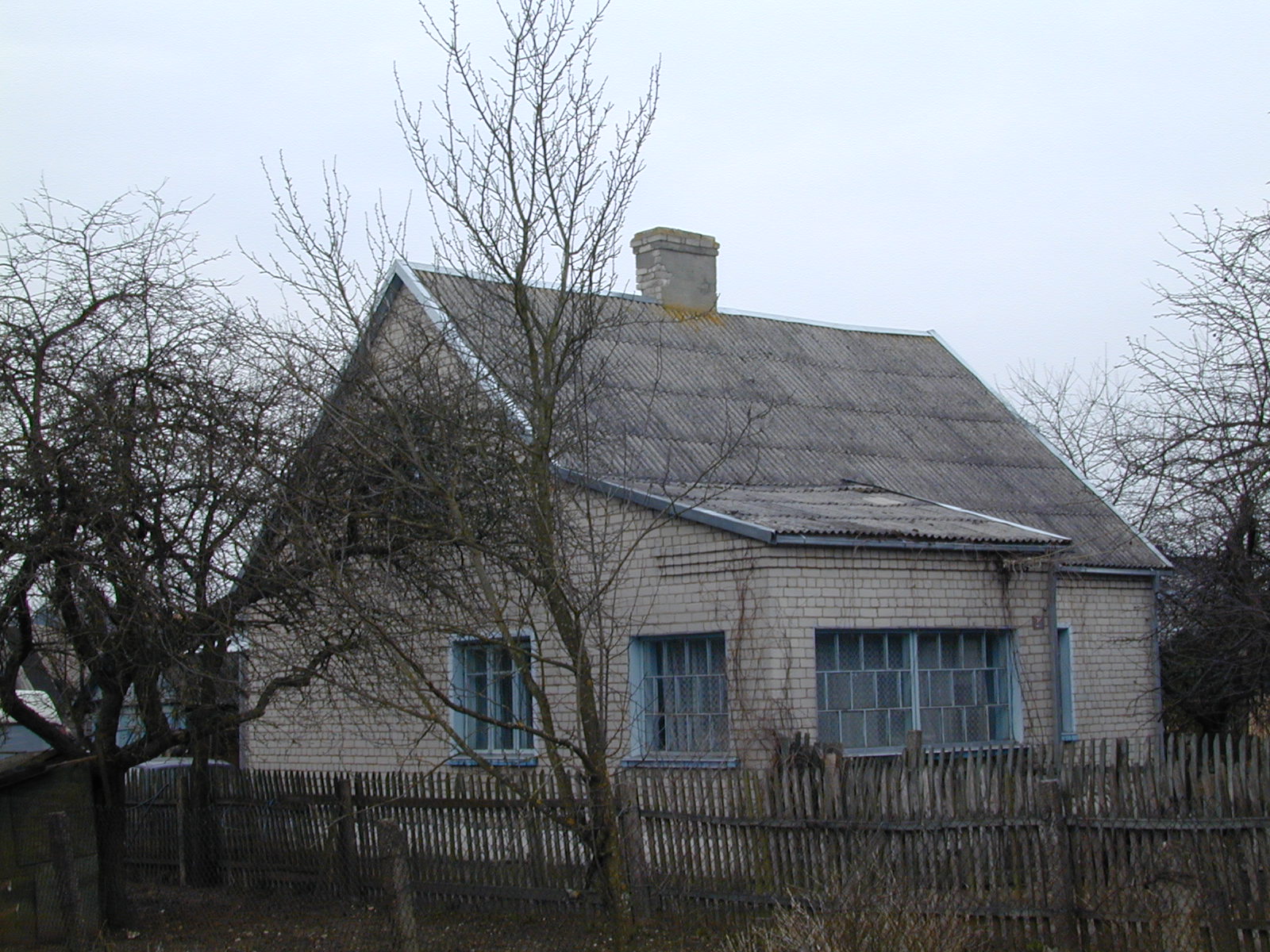Naujasodžio g. 33, Vilnius