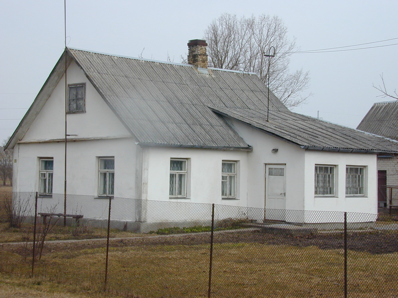 Naujasodžio g. 8, Vilnius