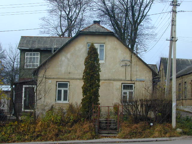 Palydovo g. 4, Vilnius