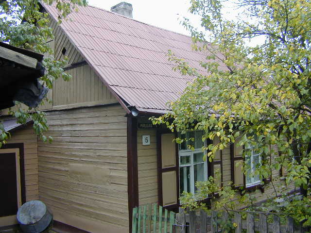 Perlojos g. 5, Vilnius