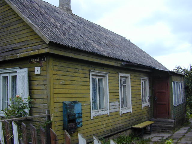 Perlojos g. 7, Vilnius