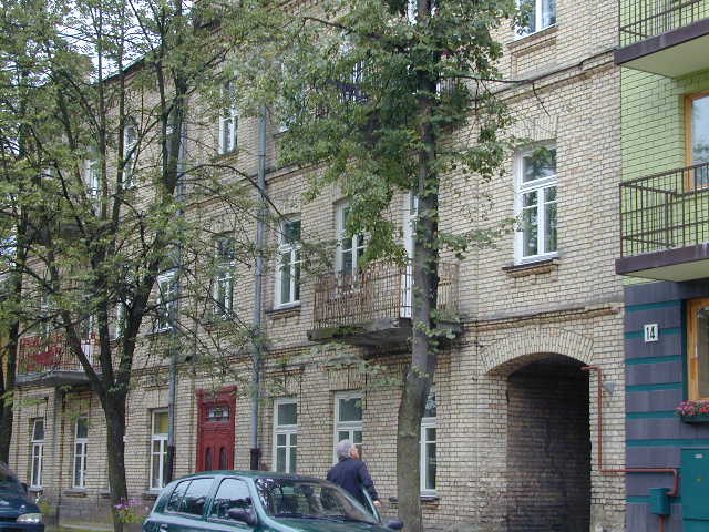 Pušų g. 12, Vilnius