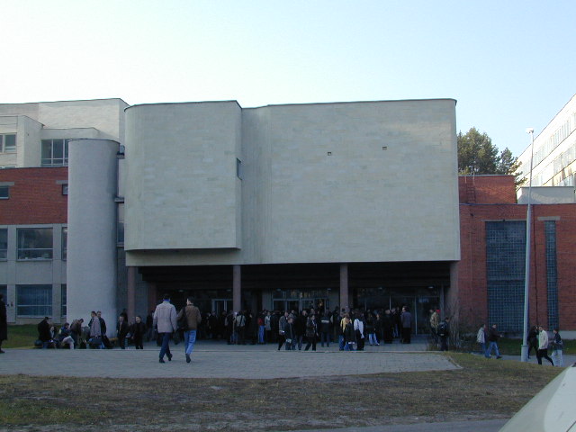 Saulėtekio al. 11, Vilnius