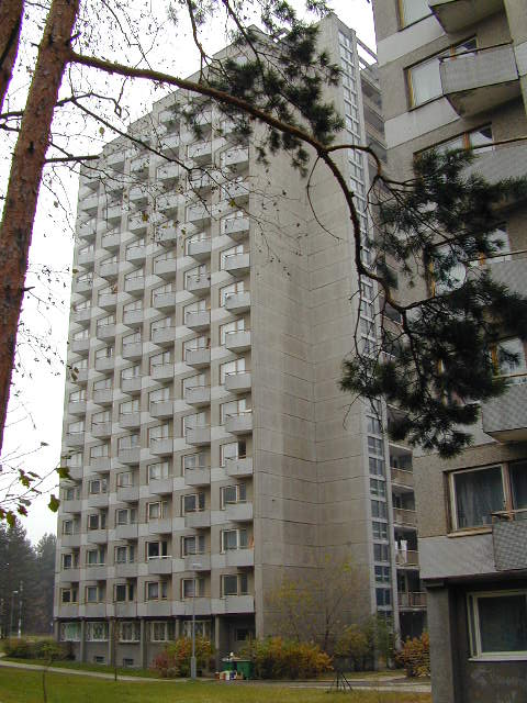 Saulėtekio al. 18, Vilnius