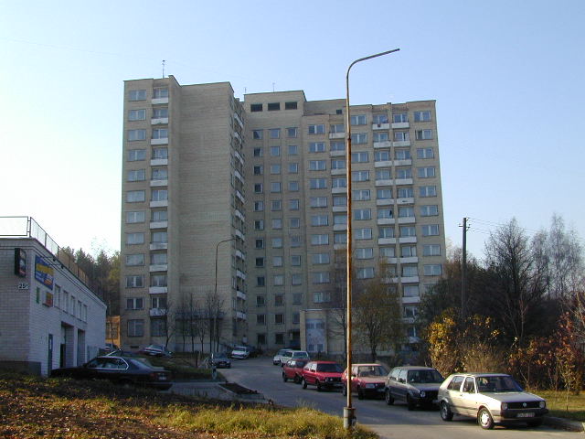 Saulėtekio al. 19, Vilnius